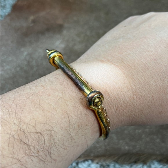 Miansai Screw Cuff Gold Bracelet Polished Plated Gold Unisex - Picture 7 of 7